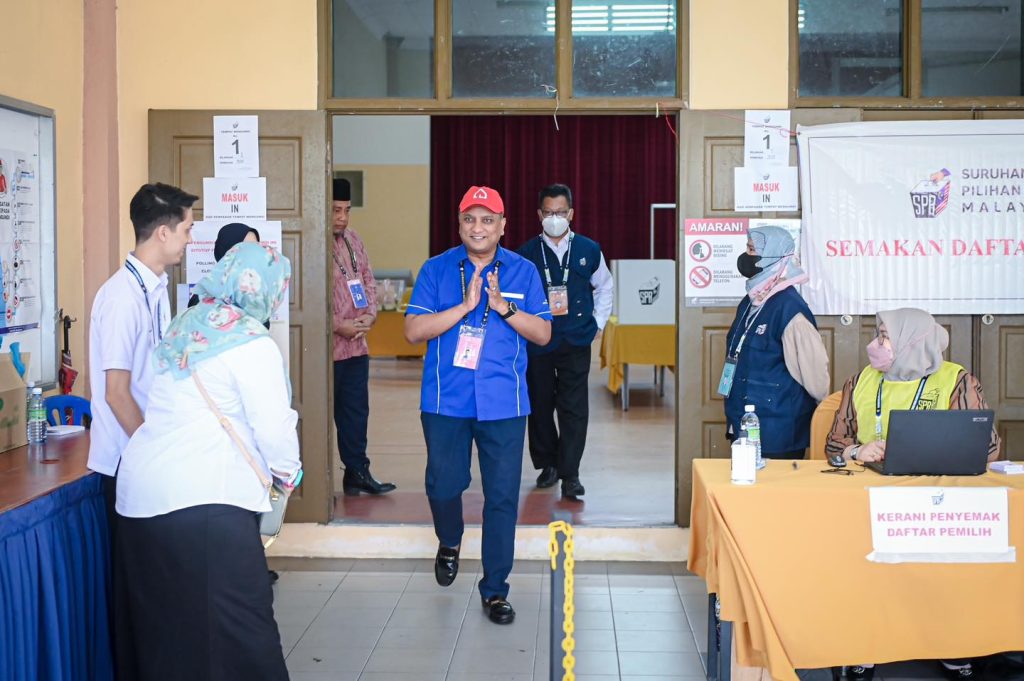 DSRM Melawat Pusat Mengundi Awal PRU ke-15 di IPD Seberang Perai, Kepala Batas