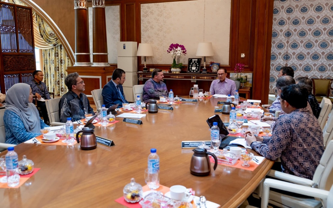 GLIC, GLC Harus Gembleng Tenaga Sokong Aspirasi Negara Memperkasa Rakyat - PM Anwar