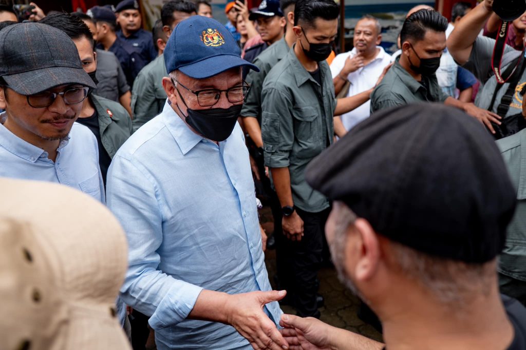 Kerjasama Jentera Kerajaan Pusat Dan Kerajaan Negeri Sangat Dituntut - PM Anwar