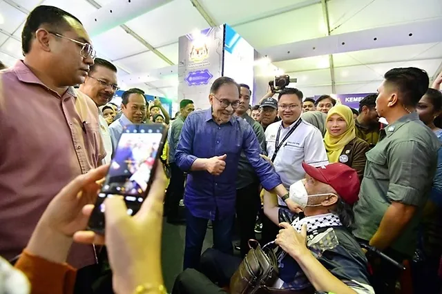 Kerajaan MADANI