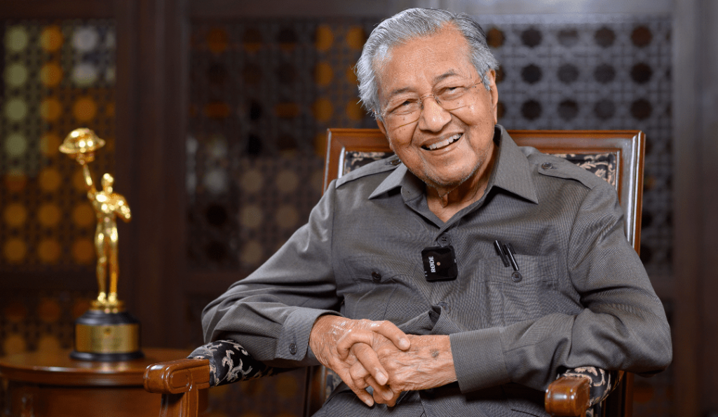 Individu Berpangkat 'Tun' Juga Perlu Disiasat, Ditahan Reman - Dr Mahathir