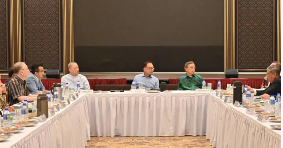 PM Anwar Ketuai Mesyuarat Majlis Perundingan Pimpinan Kerajaan Perpaduan